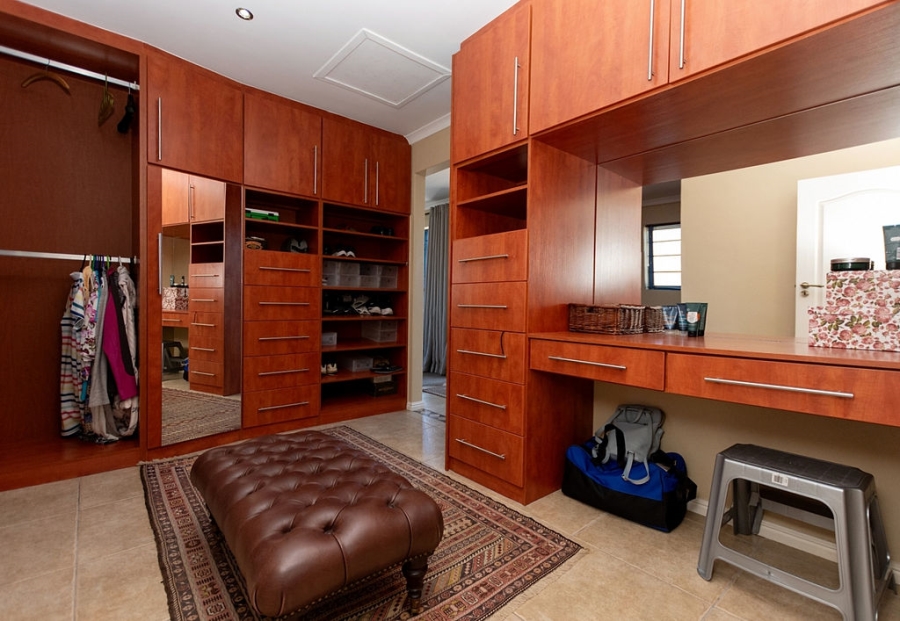 4 Bedroom Property for Sale in Blue Lagoon Western Cape